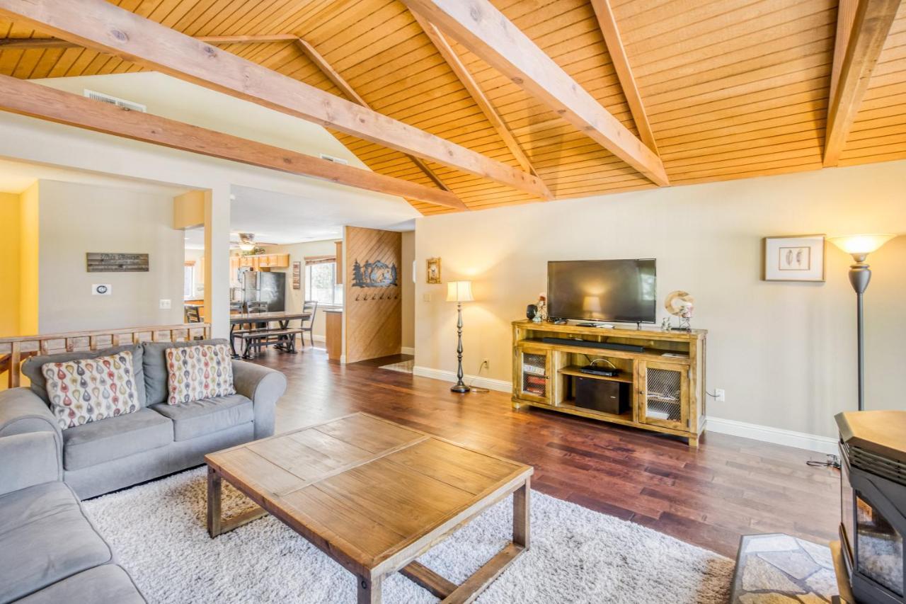 Aspen Vista Villa Shaver Lake Exterior photo